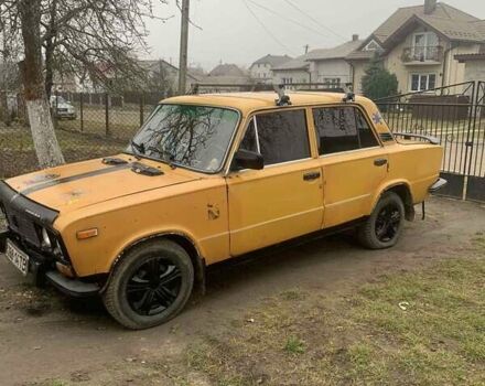 Желтый ВАЗ 2103, объемом двигателя 1.5 л и пробегом 10 тыс. км за 700 $, фото 4 на Automoto.ua