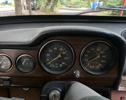 Желтый ВАЗ 2103, объемом двигателя 1.3 л и пробегом 400 тыс. км за 500 $, фото 4 на Automoto.ua