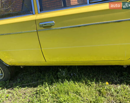 Желтый ВАЗ 2103, объемом двигателя 1.5 л и пробегом 250 тыс. км за 650 $, фото 14 на Automoto.ua