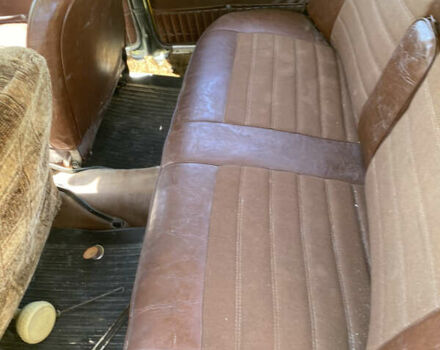 Желтый ВАЗ 2103, объемом двигателя 1.5 л и пробегом 250 тыс. км за 650 $, фото 9 на Automoto.ua