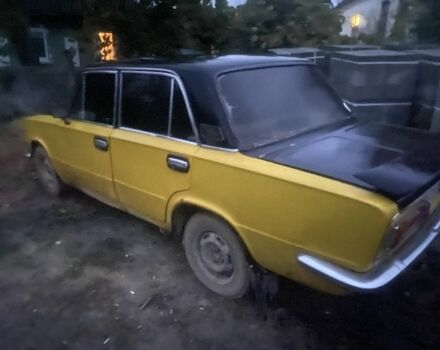 Жовтий ВАЗ 2103, об'ємом двигуна 1.5 л та пробігом 3 тис. км за 594 $, фото 2 на Automoto.ua