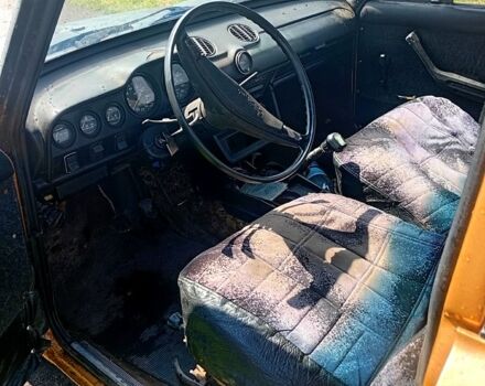 Желтый ВАЗ 2103, объемом двигателя 1.5 л и пробегом 76 тыс. км за 380 $, фото 7 на Automoto.ua