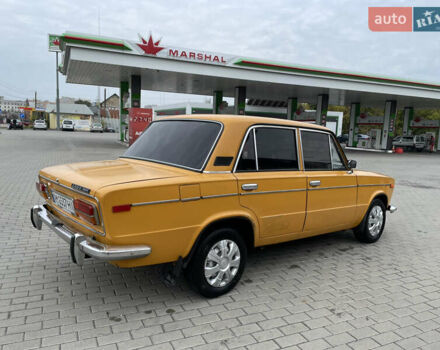 Желтый ВАЗ 2103, объемом двигателя 1.45 л и пробегом 200 тыс. км за 1000 $, фото 3 на Automoto.ua