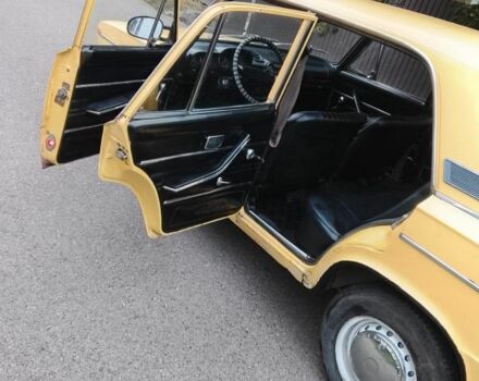 Жовтий ВАЗ 2103, об'ємом двигуна 1.3 л та пробігом 117 тис. км за 816 $, фото 10 на Automoto.ua