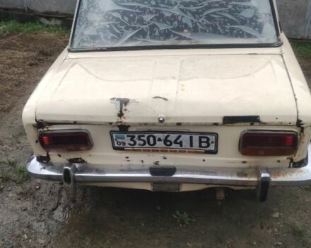 Желтый ВАЗ 2103, объемом двигателя 1.5 л и пробегом 100 тыс. км за 146 $, фото 4 на Automoto.ua
