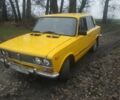 Желтый ВАЗ 2103, объемом двигателя 1 л и пробегом 60 тыс. км за 522 $, фото 2 на Automoto.ua