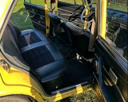 Жовтий ВАЗ 2103, об'ємом двигуна 1.5 л та пробігом 100 тис. км за 762 $, фото 7 на Automoto.ua