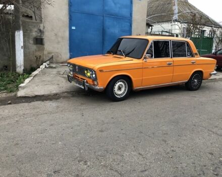 Желтый ВАЗ 2103, объемом двигателя 1.3 л и пробегом 2 тыс. км за 1800 $, фото 2 на Automoto.ua