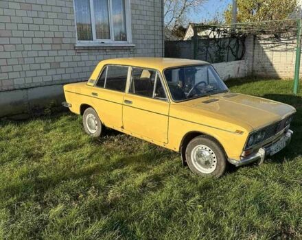 Жовтий ВАЗ 2103, об'ємом двигуна 1.5 л та пробігом 100 тис. км за 762 $, фото 3 на Automoto.ua