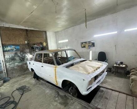 Желтый ВАЗ 2103, объемом двигателя 1.3 л и пробегом 500 тыс. км за 1800 $, фото 15 на Automoto.ua