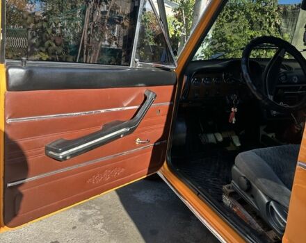 Желтый ВАЗ 2103, объемом двигателя 1.3 л и пробегом 2 тыс. км за 1800 $, фото 10 на Automoto.ua