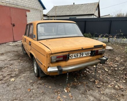 Желтый ВАЗ 2103, объемом двигателя 1.3 л и пробегом 1000 тыс. км за 263 $, фото 1 на Automoto.ua