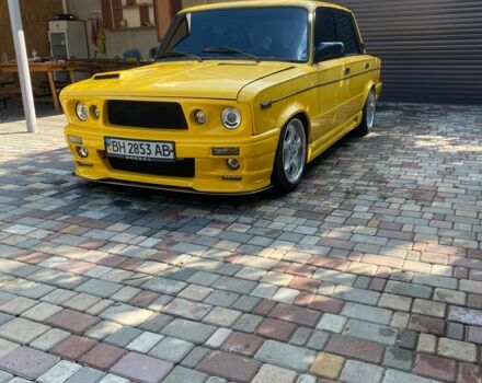 Желтый ВАЗ 2103, объемом двигателя 1.8 л и пробегом 74 тыс. км за 3000 $, фото 1 на Automoto.ua