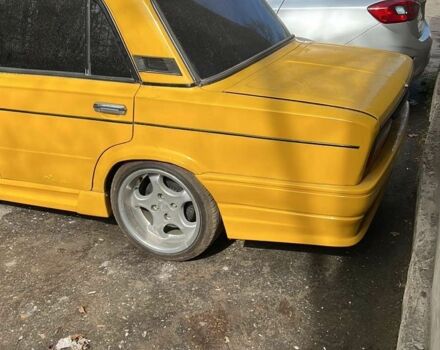 Желтый ВАЗ 2103, объемом двигателя 1.8 л и пробегом 74 тыс. км за 3000 $, фото 6 на Automoto.ua