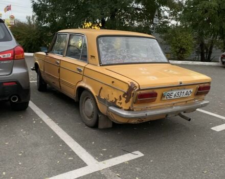 Желтый ВАЗ 2103, объемом двигателя 0 л и пробегом 150 тыс. км за 550 $, фото 2 на Automoto.ua