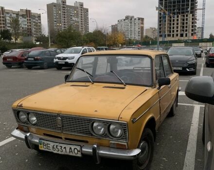 Желтый ВАЗ 2103, объемом двигателя 0 л и пробегом 150 тыс. км за 550 $, фото 1 на Automoto.ua