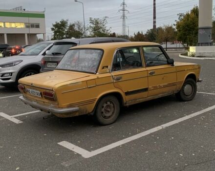 Желтый ВАЗ 2103, объемом двигателя 0 л и пробегом 150 тыс. км за 550 $, фото 3 на Automoto.ua