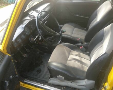 ВАЗ 2103 1989 у Старокостянтинів на Automoto.ua Жовтий ВАЗ 2103, об'ємом двигуна 1.3 л та пробігом 80 тис. км за 646 $, фото 2 на Automoto.ua