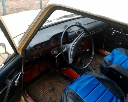 Желтый ВАЗ 2103, объемом двигателя 1.3 л и пробегом 120 тыс. км за 850 $, фото 5 на Automoto.ua