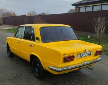 Желтый ВАЗ 2103, объемом двигателя 1.5 л и пробегом 77 тыс. км за 618 $, фото 5 на Automoto.ua