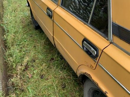 ВАЗ 2103 1975 в Коростене на Automoto.ua Желтый ВАЗ 2103, объемом двигателя 1.3 л и пробегом 3 тыс. км за 433 $, фото 1 на Automoto.ua