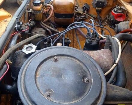 Желтый ВАЗ 2103, объемом двигателя 1.5 л и пробегом 324 тыс. км за 500 $, фото 1 на Automoto.ua