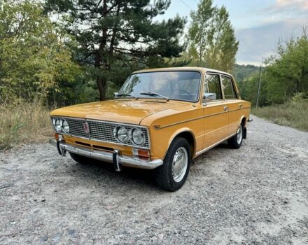 Жовтий ВАЗ 2103, об'ємом двигуна 1.5 л та пробігом 35 тис. км за 3300 $, фото 1 на Automoto.ua