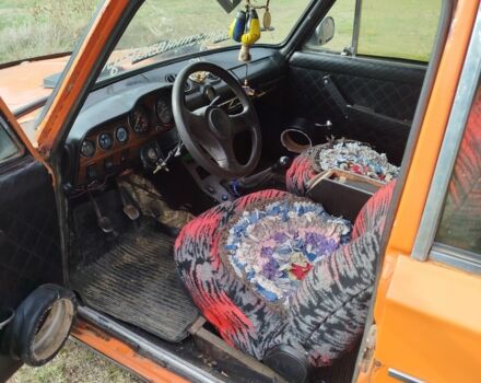 Желтый ВАЗ 2103, объемом двигателя 3 л и пробегом 127 тыс. км за 413 $, фото 1 на Automoto.ua