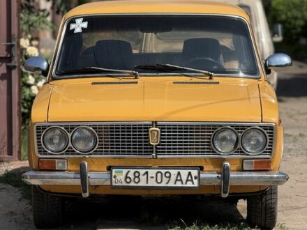 ВАЗ 2103 1978 у Кривому Розі на Automoto.ua Жовтий ВАЗ 2103, об'ємом двигуна 1.5 л та пробігом 70 тис. км за 1100 $, фото 1 на Automoto.ua