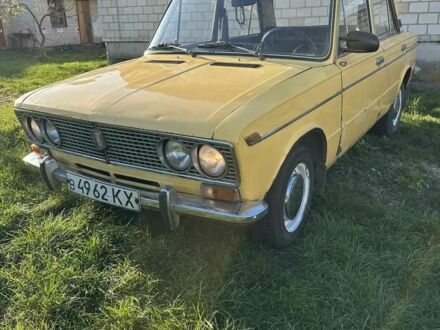 Жовтий ВАЗ 2103, об'ємом двигуна 1.5 л та пробігом 100 тис. км за 762 $, фото 1 на Automoto.ua