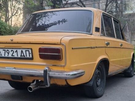 Желтый ВАЗ 2103, объемом двигателя 0 л и пробегом 999 тыс. км за 0 $, фото 1 на Automoto.ua