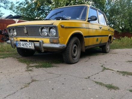 Желтый ВАЗ 2103, объемом двигателя 0 л и пробегом 100 тыс. км за 360 $, фото 1 на Automoto.ua
