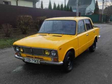 Желтый ВАЗ 2103, объемом двигателя 1.5 л и пробегом 77 тыс. км за 618 $, фото 1 на Automoto.ua