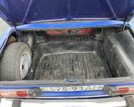 Серый ВАЗ 2103, объемом двигателя 0 л и пробегом 3 тыс. км за 592 $, фото 2 на Automoto.ua