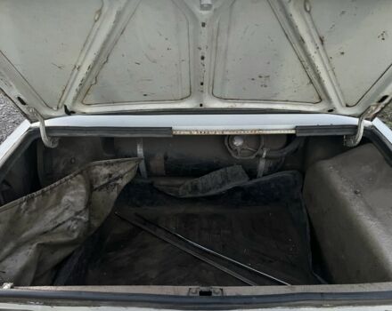 Серый ВАЗ 2103, объемом двигателя 0 л и пробегом 333 тыс. км за 350 $, фото 5 на Automoto.ua