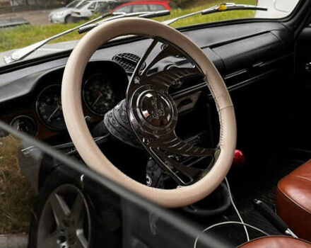 Сірий ВАЗ 2103, об'ємом двигуна 1.5 л та пробігом 250 тис. км за 700 $, фото 5 на Automoto.ua