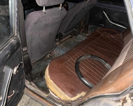 Серый ВАЗ 2103, объемом двигателя 1.3 л и пробегом 60 тыс. км за 370 $, фото 3 на Automoto.ua