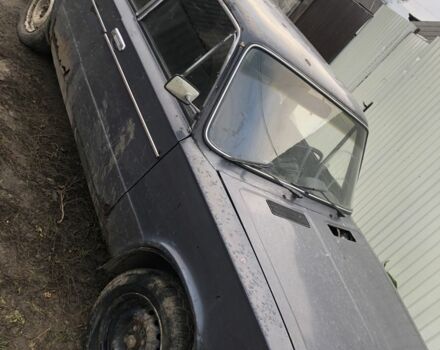 Серый ВАЗ 2103, объемом двигателя 1.6 л и пробегом 3 тыс. км за 350 $, фото 2 на Automoto.ua