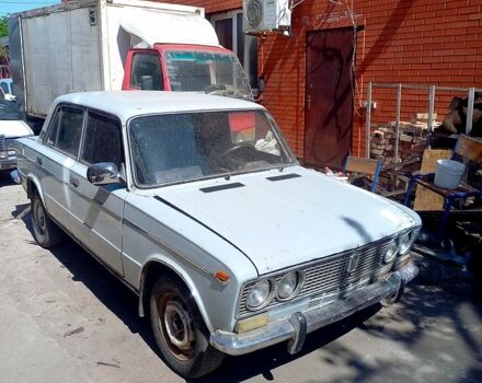 Серый ВАЗ 2103, объемом двигателя 1.5 л и пробегом 300 тыс. км за 1100 $, фото 6 на Automoto.ua