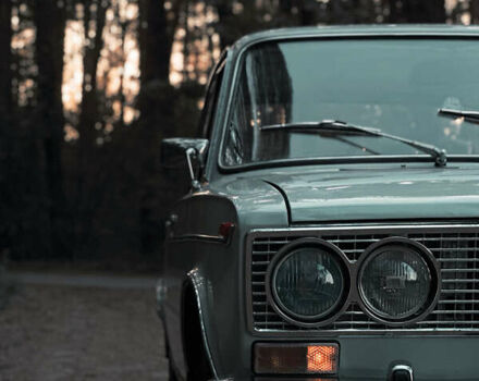 Сірий ВАЗ 2103, об'ємом двигуна 1.5 л та пробігом 250 тис. км за 700 $, фото 1 на Automoto.ua