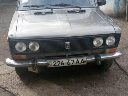 ВАЗ 2103 1976 в Днепре (Днепропетровске) на Automoto.ua Серый ВАЗ 2103, объемом двигателя 1.3 л и пробегом 349 тыс. км за 685 $, фото 1 на Automoto.ua