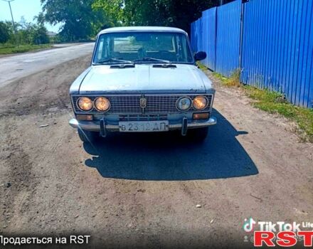 Серый ВАЗ 2103, объемом двигателя 1.5 л и пробегом 165 тыс. км за 300 $, фото 1 на Automoto.ua