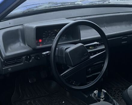 Синий ВАЗ 2103, объемом двигателя 1.3 л и пробегом 100 тыс. км за 950 $, фото 5 на Automoto.ua