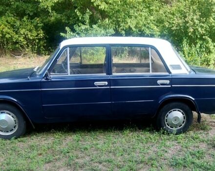 Синий ВАЗ 2103, объемом двигателя 1.5 л и пробегом 74 тыс. км за 650 $, фото 5 на Automoto.ua