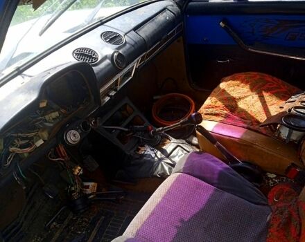 ВАЗ 2103 1975 в Житомире на Automoto.ua Синий ВАЗ 2103, объемом двигателя 1.5 л и пробегом 149 тыс. км за 200 $, фото 1 на Automoto.ua