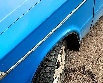 Синий ВАЗ 2103, объемом двигателя 15 л и пробегом 0 тыс. км за 550 $, фото 4 на Automoto.ua