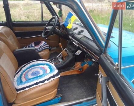 Синий ВАЗ 2103, объемом двигателя 1.5 л и пробегом 96 тыс. км за 600 $, фото 2 на Automoto.ua