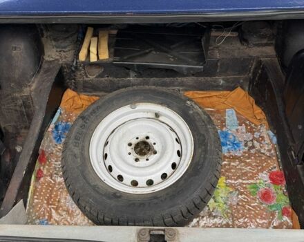 Синий ВАЗ 2103, объемом двигателя 1.5 л и пробегом 1000 тыс. км за 619 $, фото 4 на Automoto.ua