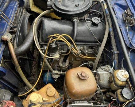 Синий ВАЗ 2103, объемом двигателя 1.5 л и пробегом 1000 тыс. км за 619 $, фото 2 на Automoto.ua