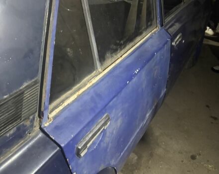 Синий ВАЗ 2103, объемом двигателя 1.3 л и пробегом 450 тыс. км за 618 $, фото 3 на Automoto.ua